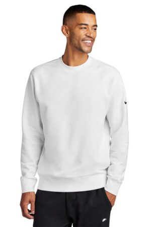 Nike Club Fleece Sleeve Swoosh Crew - Sport Left Chest logo